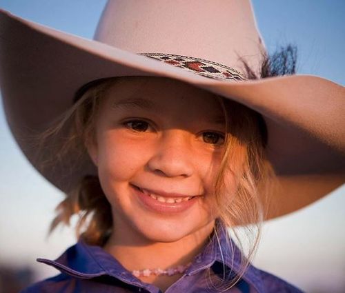 Amy Jane Everit was the face of Akubra at age six. (9NEWS)