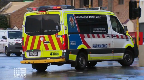 Les dernières données sur les performances des soins de santé à Victoria ont révélé des explosions dans les temps d'attente des ambulances et des hôpitaux.