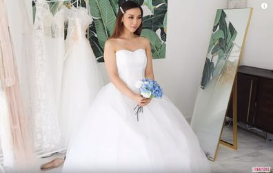 Australian influencer Tina Yong tries on budget wedding dresses from Wish