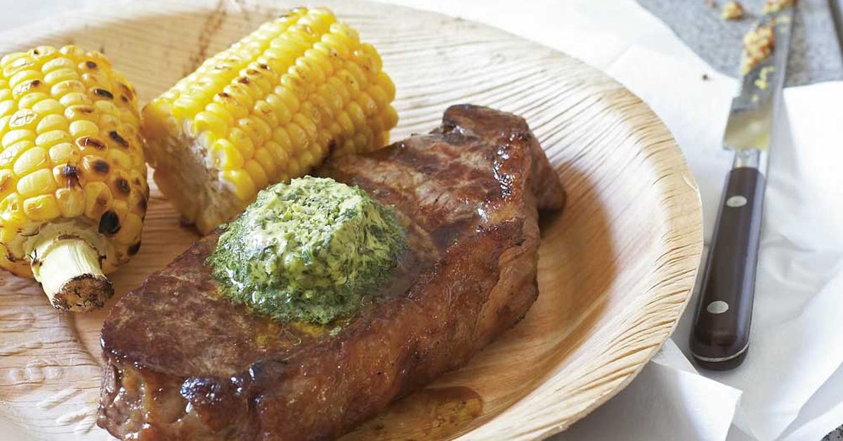 Sirloin steaks with chimichurri butter - 9Kitchen