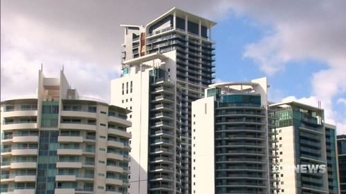 The price of units has not changed over a year with an average rent of $300. (9NEWS)