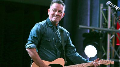 Bruce Springsteen performs at Stand Up For Heroes in New York (Photo: Nov. 1, 2016)
