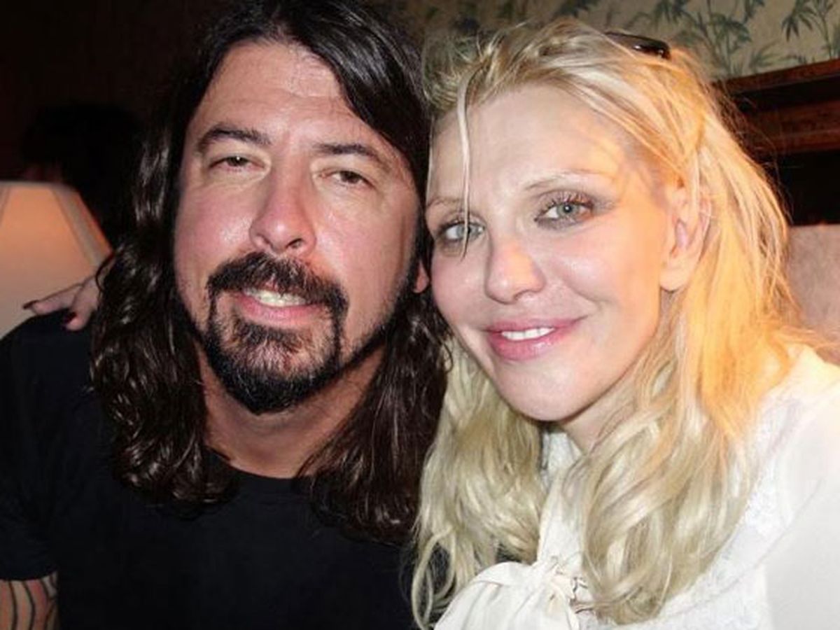 Courtney Love and Dave Grohl end 20-year Nirvana feud with $10k stripper  bet - 9Celebrity