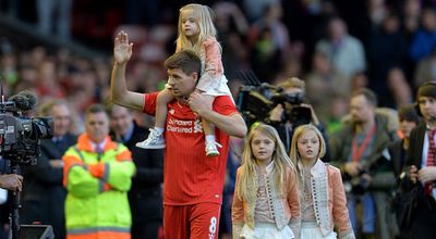 Reds legend says farewell