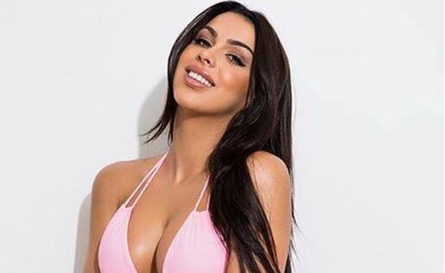 Bikini model Raquel Yasmine Petit will face trial over steroid smuggling charges.