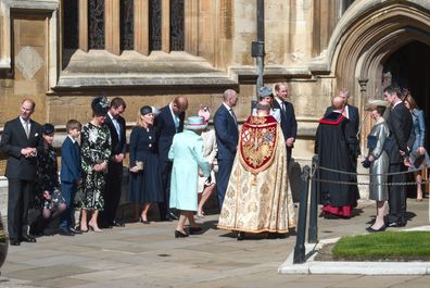 Why Kate and Zara curtsy differently in front of the Queen