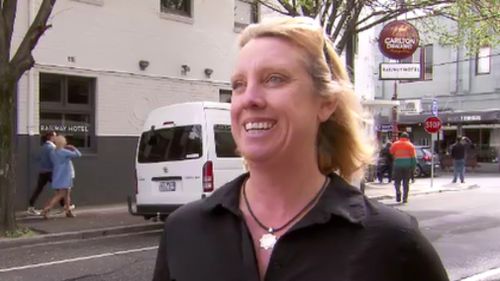 Kerrie Goodall said she was "shocked" to have her wallet returned four months after she lost it. (9NEWS)