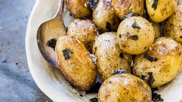 Roast potatoes seaweed salt recipe