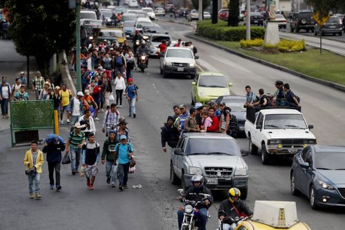 US President Donald Trump has threatened to close the US-Mexico border if authorities there fail to stop the passage of an impromptu caravan of about 3000 Hondurans.