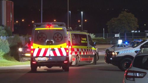 Man shot in the leg in Leppington and two burnt out cars found