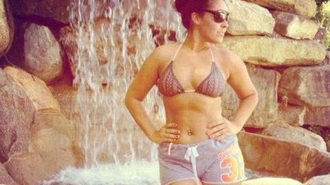 Kris Humphries' babymomma 'curvy' but not pregnant