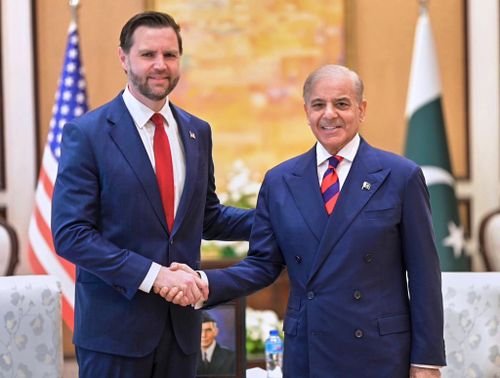 Vice-presidente dos EUA, JD Vance, primeiro-ministro do Paquistão, Shehbaz Sharif