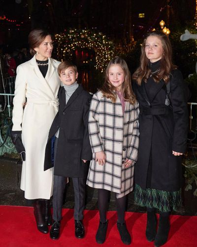Princess Mary attends The Snow Queen premiere, December 2021