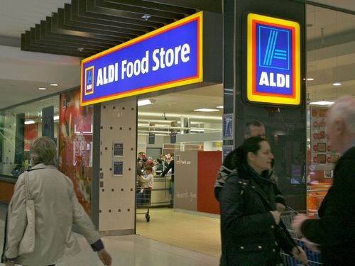 Aldi special buys robot vacuum cleaner