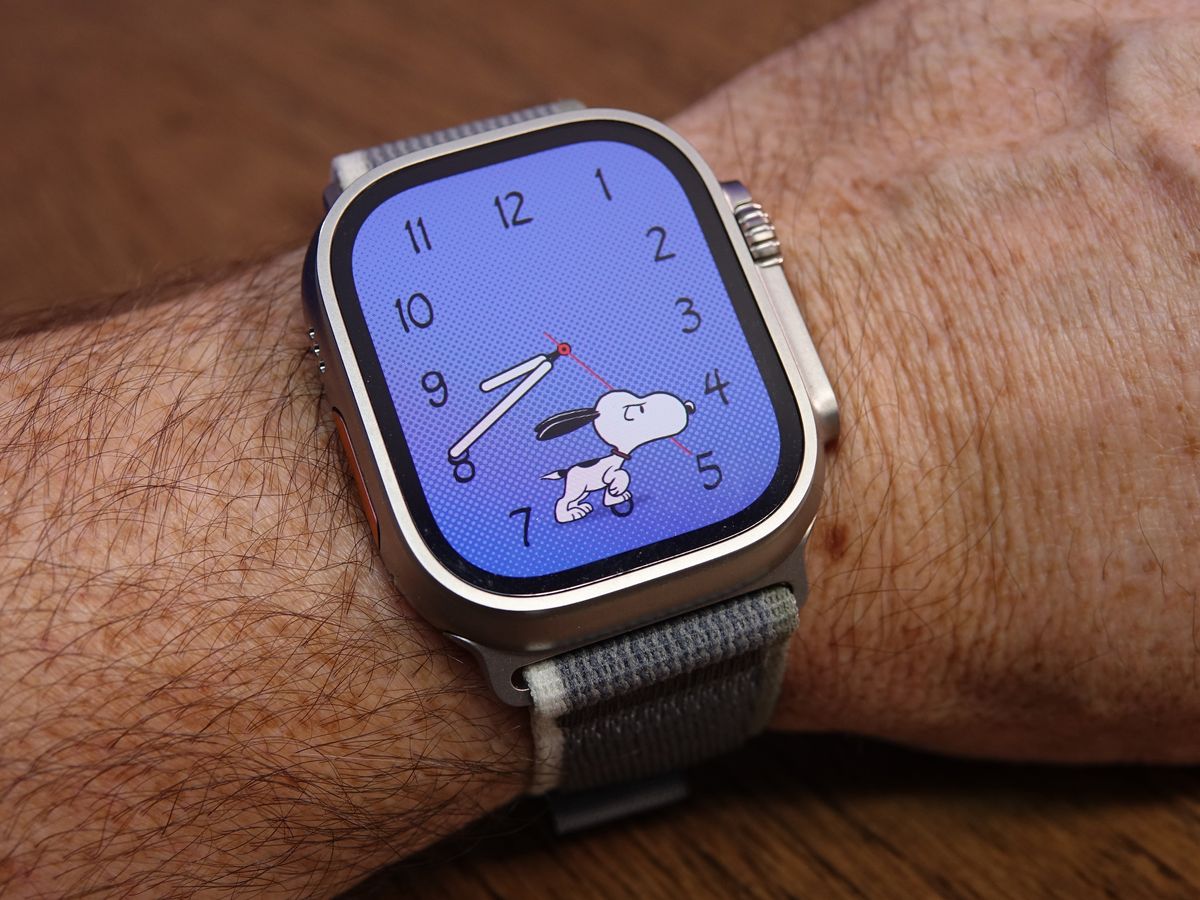 Apple Watch Series 9 First Look: Double Tap Gesture, Faster Performance -  CNET
