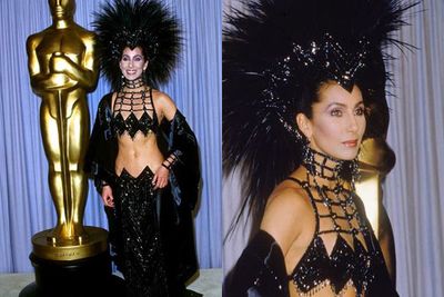 Remember the Bob Mackie art deco-inspired creation Cher wore to the 1987 Oscars? Complete with her two-foot tall headpiece made of roosters feathers?<br/><br/>We hear that the 68-year-old flashed her bits to spite the awards board... once she found out she wouldn't be nominated for 1985 flick <i>Mask</i>! <br/><br/>Well, that's one way to get the haters attention, Cher.  <br/>