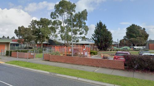 Pakenham Springs Primary School were told to stay at home after two students were diagnosed with the virus.