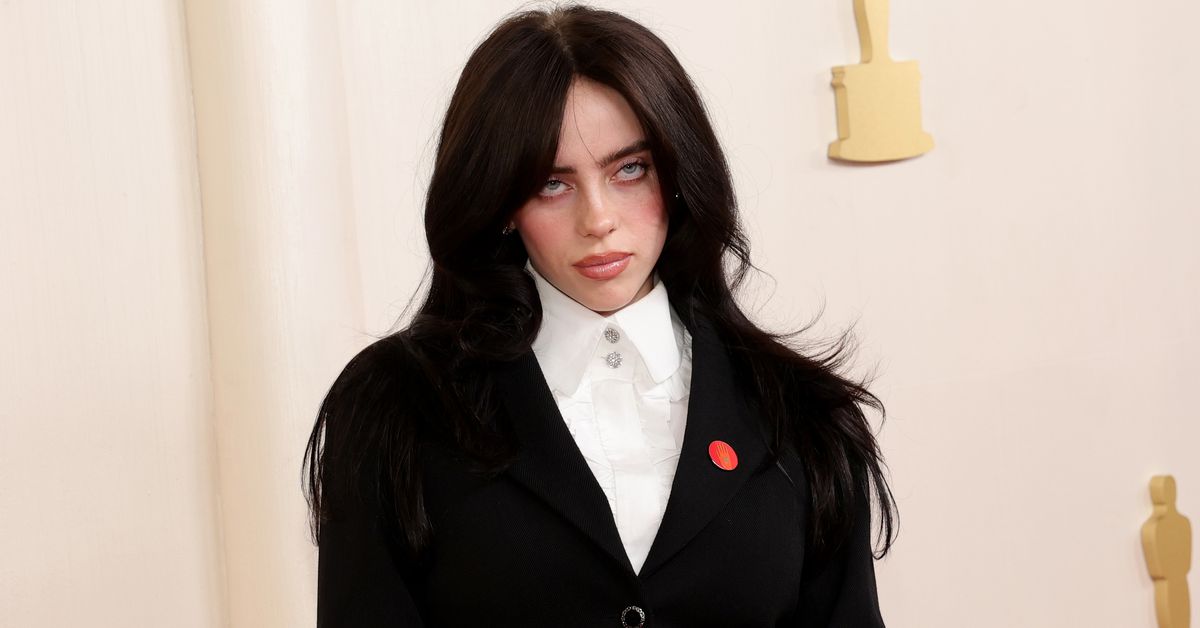 Billie Eilish ‘heartbroken’ after death of fans on the way to her concert
