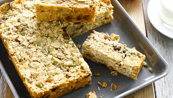 Apple and fig breakfast bars courtesy of Envy Apples