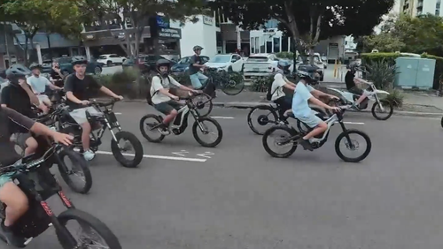Un giovane ciclista di e-bike si schianta nel Clem Jones Tunnel di Brisbane