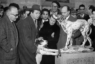  Italian worker Carlo Soriani and his loyal dog Fido.