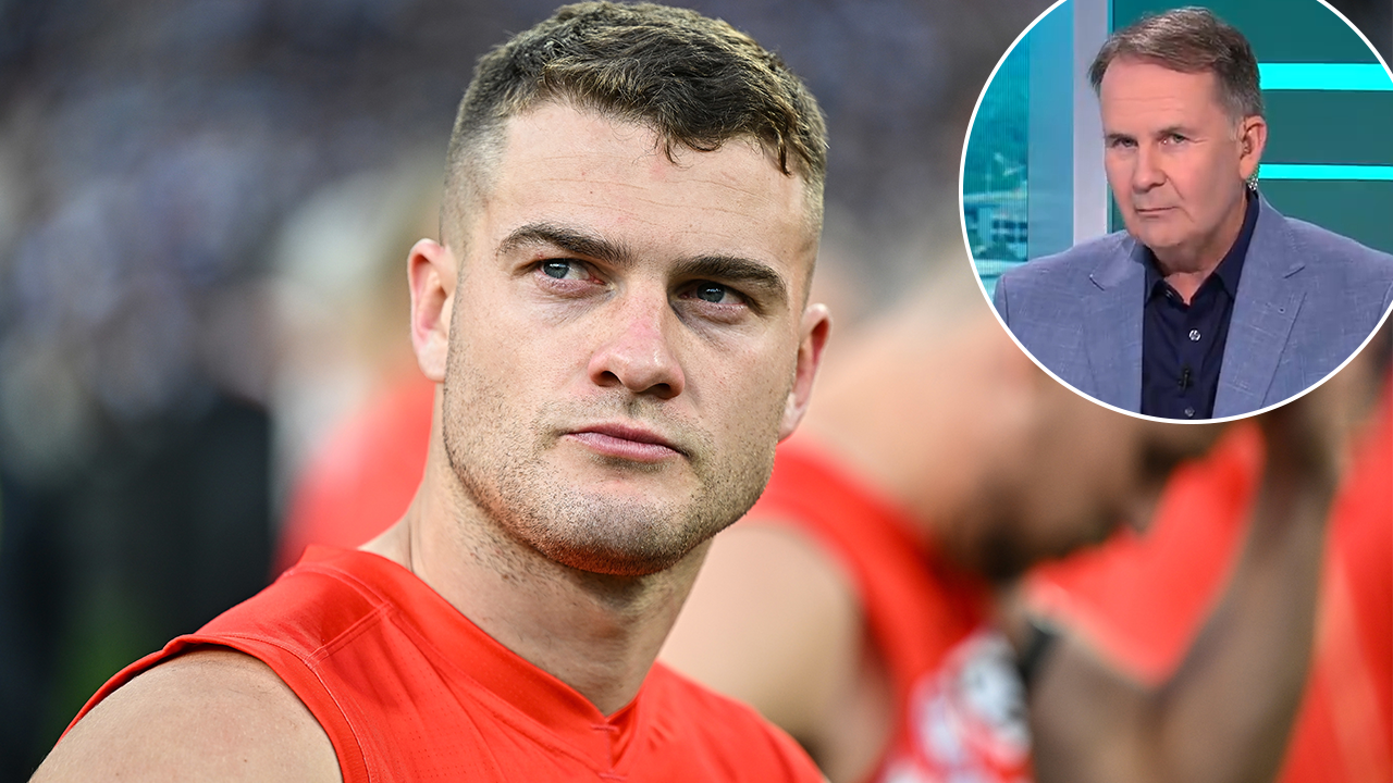 Tony Jones calls out Swans star Tom Papley for 'bemusing' double standards after Bombers win