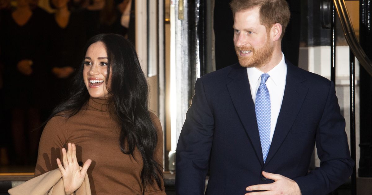 The world-shaking secret Harry and Meghan were keeping in this snap