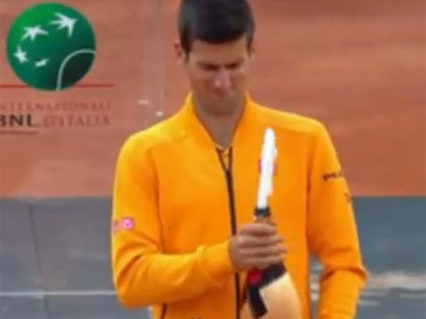 Djokovic win Italian Open, loses celebration