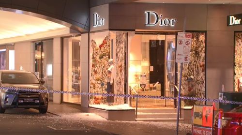 Dior store in Melbourne's CBD ram-raided by thieves in balaclavas