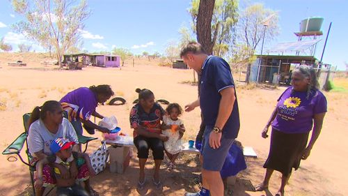 Pat Cash travelled to Alice Springs after reading an article posted online.