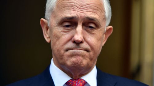 Ten of Malcolm Turnbull's ministers have offered to resign amid the leadership tussle.  