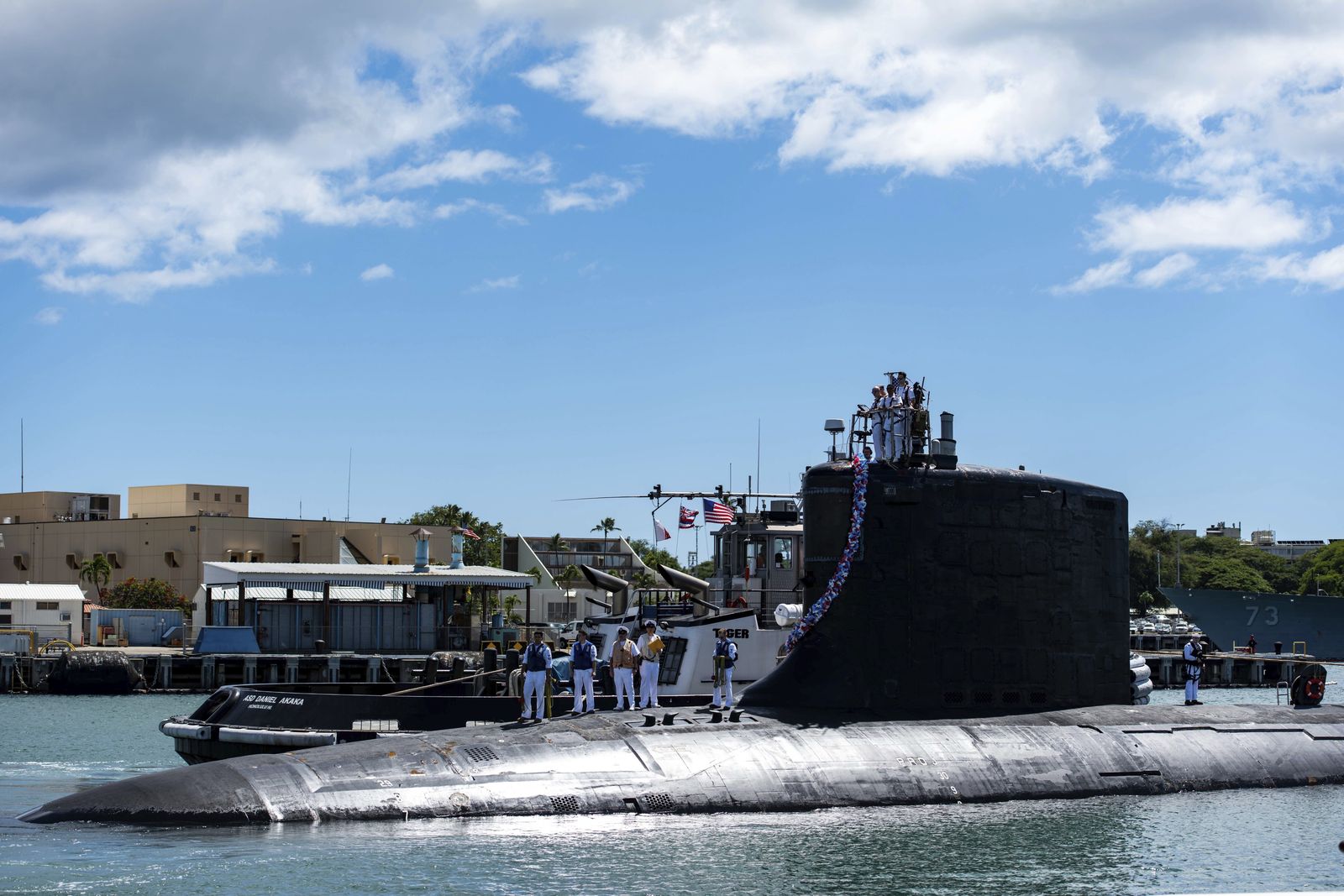 法国在潜艇协议引发纠纷后将派大使回澳