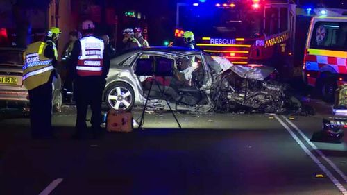 Man trapped after crashing car into tree in Sydney’s North Shore