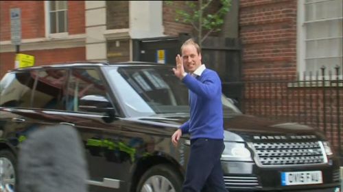 Prince William drove to Kensington Palace. (9NEWS)