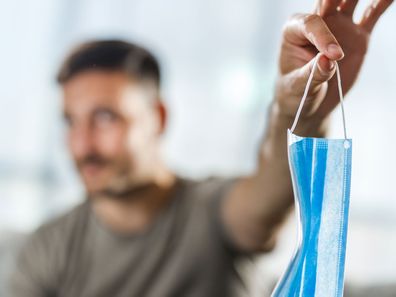 Man refusing to wear face mask