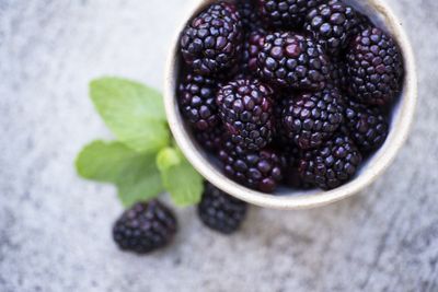 <strong>Blackberries</strong>