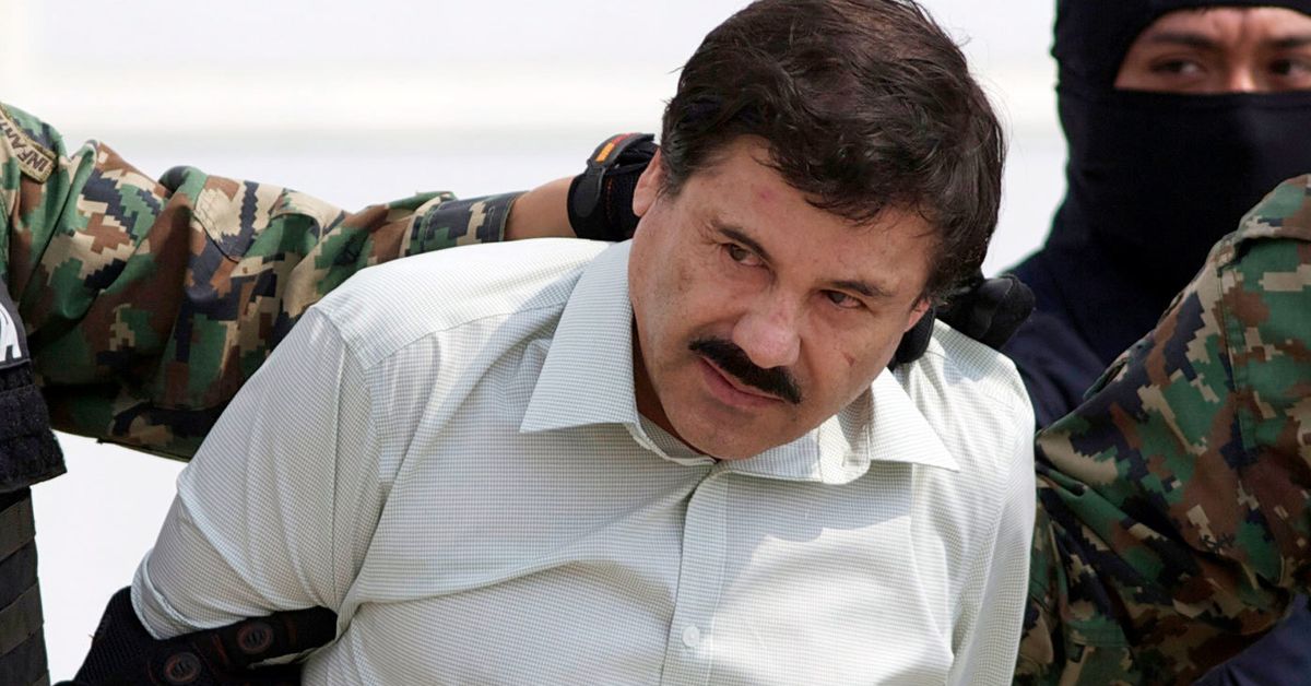 Today in History – January 19: Notorious drug lord flees prison in laundry cart