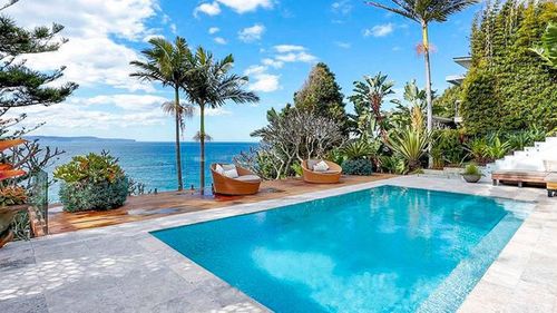Airbnb Sydney mansion