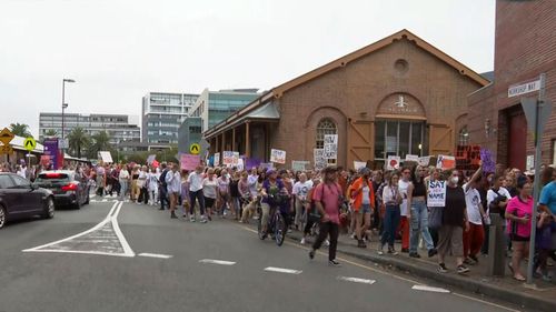 Hundreds march in Newcastle against domestic violence after young mum killed.