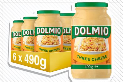 9PR: Dolmio Three Cheese Pasta Bake, 6 x 490g