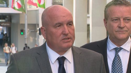 Transport Minister David Elliott said he felt "confident" the dispute has been resolved after a deed was signed.