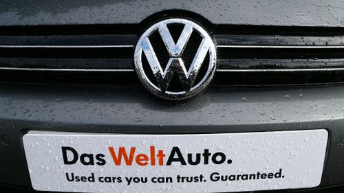 Volkswagen loses 'green car' prizes after emissions scandal
