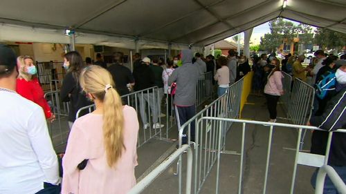 The Sheparton Showground test center has already closed after reaching a capacity of 300 people.