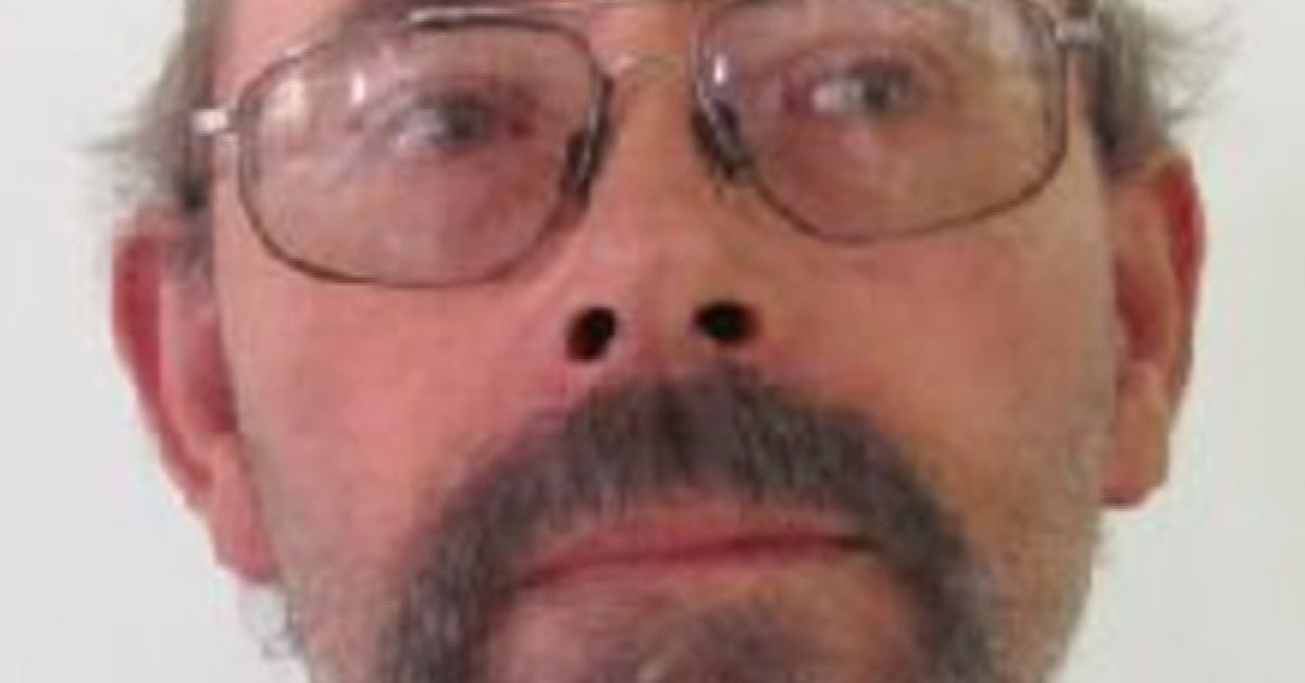 Police hunt man in WA after shot fired at rural property