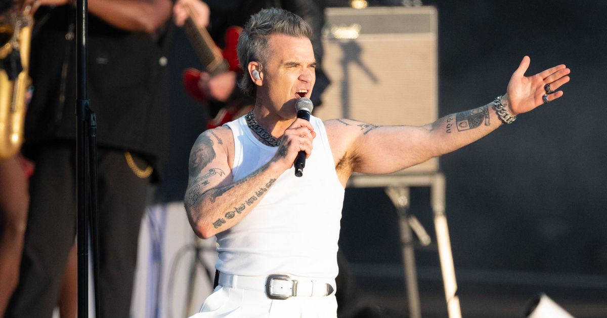 Robbie Williams stuns fans with candid mid-show confessions at BST Hyde Park concert