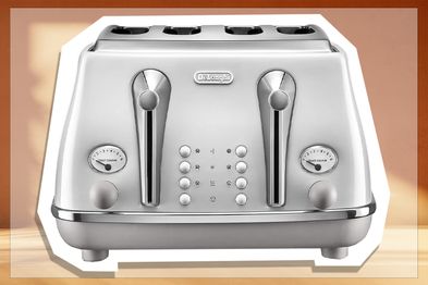 9PR: De'Longhi Icona Capitals 4-Slice Toaster, White