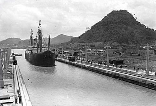 Panama Canal (Getty)
