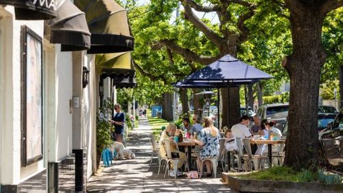 Armadale is quieter than Brighton, less flashy than South Yarra and has the august character of Toorak. 