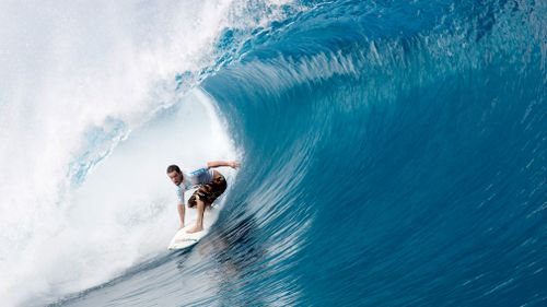 Australian Koby Abberton surfing in Tahiti in 2007. (AAP)