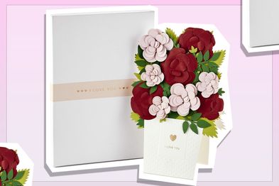 9PR: Hallmark Flower Bouquet Card